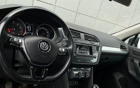 Volkswagen Tiguan II, 2017 год, 1 500 000 рублей, 4 фотография