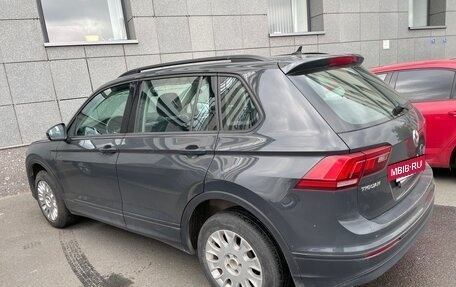 Volkswagen Tiguan II, 2017 год, 1 500 000 рублей, 3 фотография