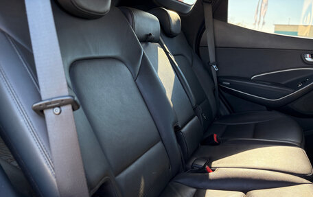 Hyundai Santa Fe III рестайлинг, 2017 год, 2 100 000 рублей, 23 фотография