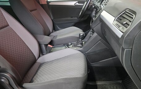 Volkswagen Tiguan II, 2017 год, 1 670 000 рублей, 13 фотография