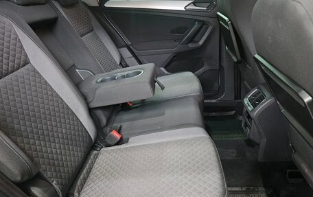 Volkswagen Tiguan II, 2017 год, 1 670 000 рублей, 14 фотография