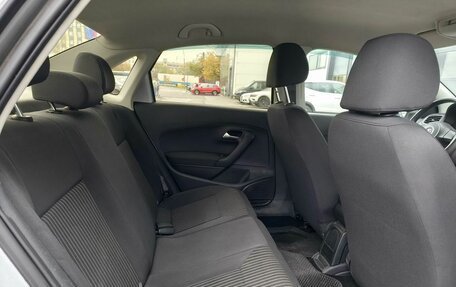 Volkswagen Polo VI (EU Market), 2011 год, 580 000 рублей, 12 фотография