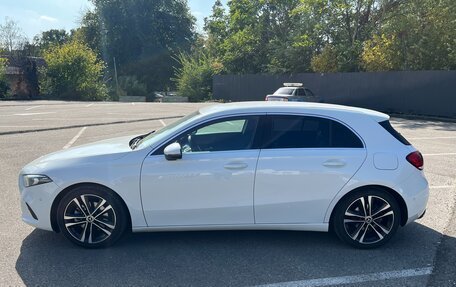 Mercedes-Benz A-Класс, 2019 год, 1 950 000 рублей, 5 фотография