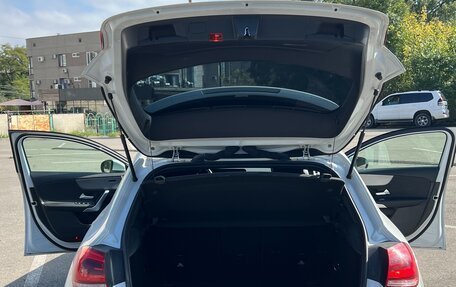 Mercedes-Benz A-Класс, 2019 год, 1 950 000 рублей, 9 фотография