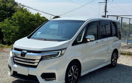 Honda Stepwgn IV, 2021 год, 1 870 000 рублей, 3 фотография