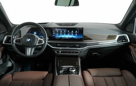 BMW X7, 2023 год, 13 690 000 рублей, 15 фотография