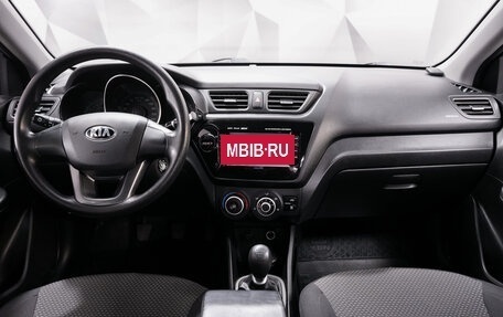 KIA Rio III рестайлинг, 2015 год, 900 000 рублей, 11 фотография