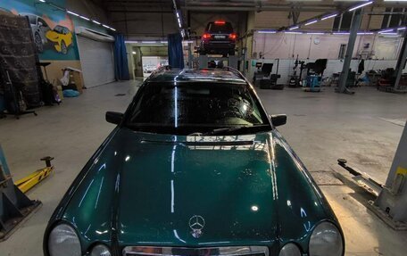 Mercedes-Benz E-Класс, 1998 год, 770 000 рублей, 7 фотография