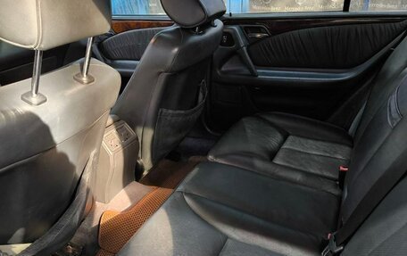 Mercedes-Benz E-Класс, 1998 год, 770 000 рублей, 23 фотография