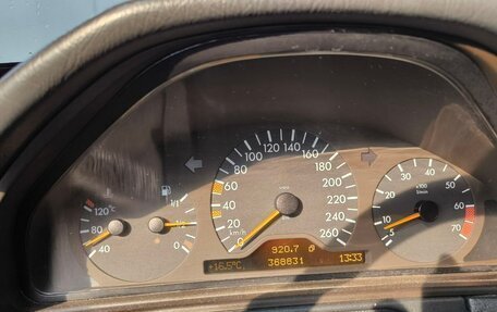 Mercedes-Benz E-Класс, 1998 год, 770 000 рублей, 26 фотография