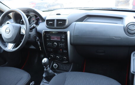 Nissan Terrano III, 2017 год, 1 290 000 рублей, 11 фотография
