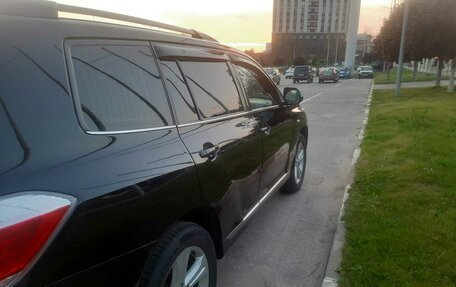Toyota Highlander III, 2013 год, 1 800 000 рублей, 4 фотография
