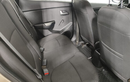 KIA Rio III рестайлинг, 2014 год, 879 000 рублей, 17 фотография