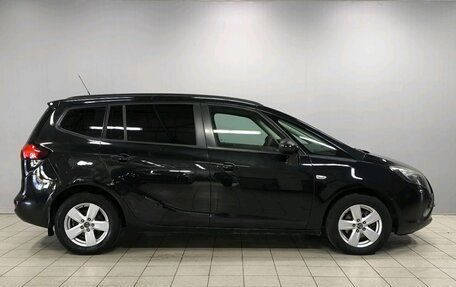 Opel Zafira C рестайлинг, 2013 год, 950 000 рублей, 4 фотография