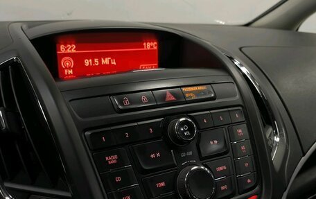 Opel Zafira C рестайлинг, 2013 год, 950 000 рублей, 13 фотография