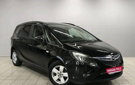 Opel Zafira C рестайлинг, 2013 год, 950 000 рублей, 3 фотография