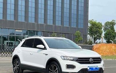 Volkswagen T-Roc I, 2021 год, 1 830 000 рублей, 1 фотография
