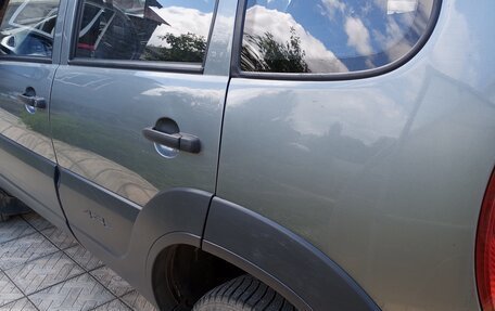 Chevrolet Niva I рестайлинг, 2012 год, 480 000 рублей, 6 фотография