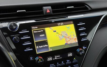 Toyota Camry, 2019 год, 2 900 000 рублей, 17 фотография