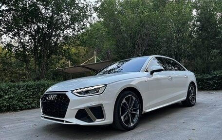 Audi A4, 2022 год, 3 110 000 рублей, 1 фотография
