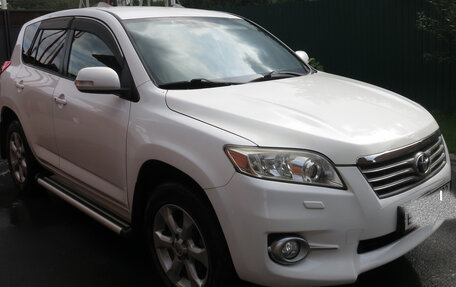 Toyota RAV4, 2011 год, 1 570 000 рублей, 2 фотография