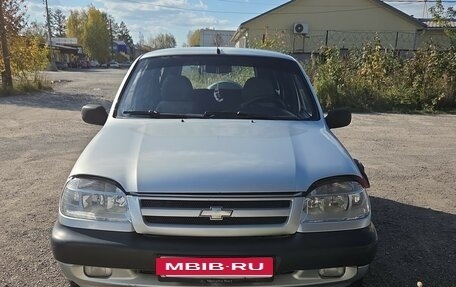 Chevrolet Niva I рестайлинг, 2004 год, 260 000 рублей, 2 фотография