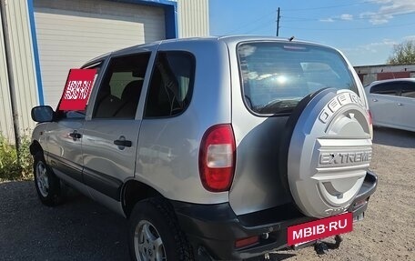 Chevrolet Niva I рестайлинг, 2004 год, 260 000 рублей, 7 фотография