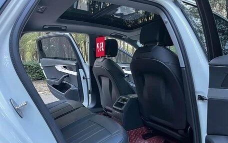 Audi A4, 2022 год, 3 110 000 рублей, 15 фотография