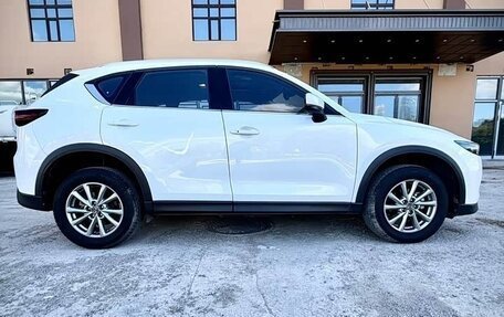 Mazda CX-5 II, 2022 год, 2 390 000 рублей, 7 фотография