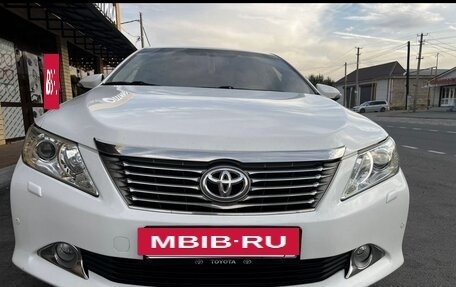 Toyota Camry, 2012 год, 1 500 000 рублей, 4 фотография