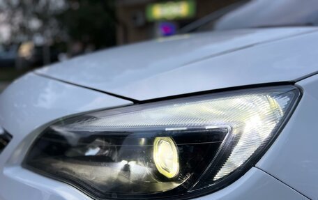 Opel Astra J, 2011 год, 780 000 рублей, 10 фотография