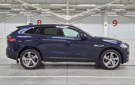 Jaguar F-Pace, 2016 год, 2 820 000 рублей, 4 фотография