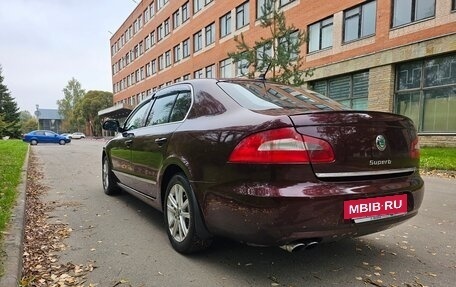 Skoda Superb III рестайлинг, 2008 год, 1 050 000 рублей, 6 фотография