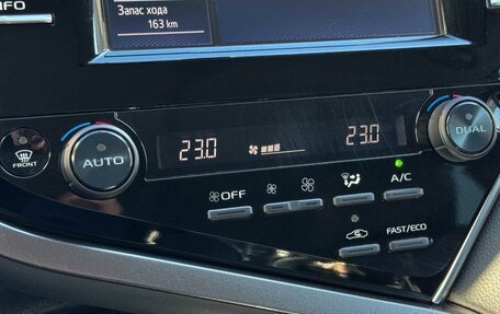 Toyota Camry, 2020 год, 3 320 000 рублей, 23 фотография