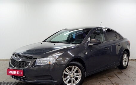 Chevrolet Cruze II, 2013 год, 690 000 рублей, 2 фотография