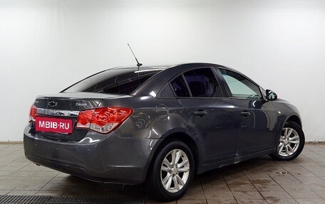Chevrolet Cruze II, 2013 год, 690 000 рублей, 3 фотография