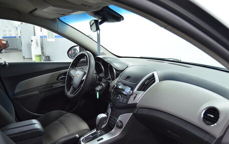 Chevrolet Cruze II, 2013 год, 690 000 рублей, 19 фотография