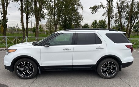 Ford Explorer VI, 2014 год, 1 800 000 рублей, 2 фотография
