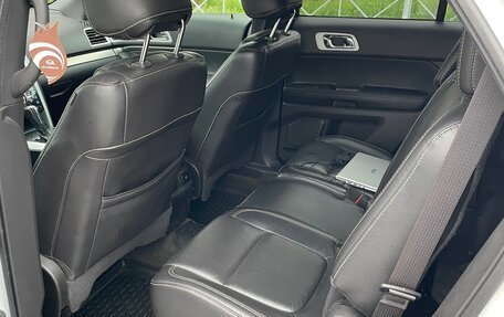Ford Explorer VI, 2014 год, 1 800 000 рублей, 8 фотография