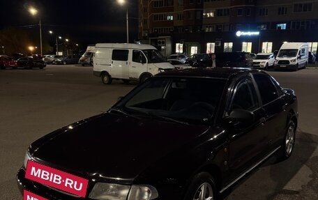 Audi A4, 1995 год, 245 000 рублей, 2 фотография