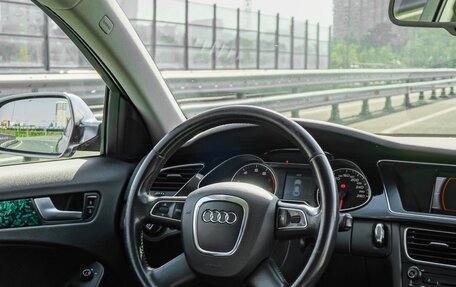 Audi A4, 2011 год, 1 290 000 рублей, 7 фотография