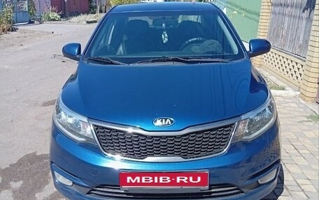 KIA Rio III рестайлинг, 2015 год, 900 000 рублей, 1 фотография