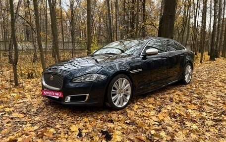 Jaguar XJ IV (X351), 2010 год, 2 850 000 рублей, 3 фотография