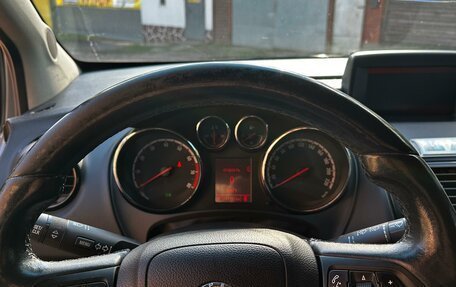 Opel Meriva, 2014 год, 700 000 рублей, 11 фотография