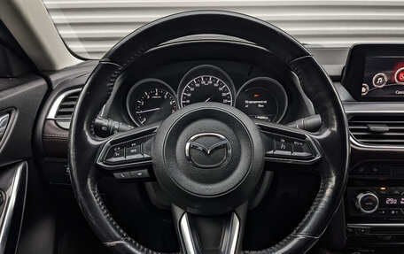 Mazda 6, 2018 год, 2 000 000 рублей, 22 фотография