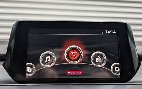 Mazda 6, 2018 год, 2 000 000 рублей, 17 фотография