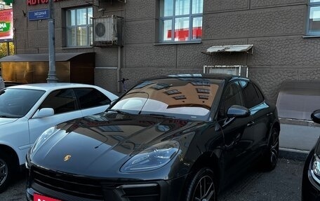 Porsche Macan I рестайлинг, 2021 год, 8 400 000 рублей, 2 фотография