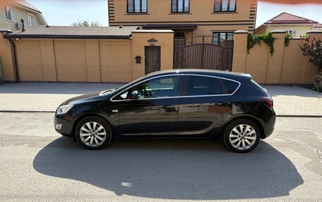 Opel Astra J, 2011 год, 720 000 рублей, 8 фотография