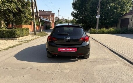Opel Astra J, 2011 год, 720 000 рублей, 6 фотография