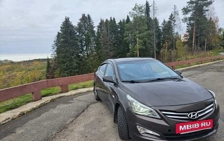 Hyundai Solaris II рестайлинг, 2015 год, 459 000 рублей, 4 фотография